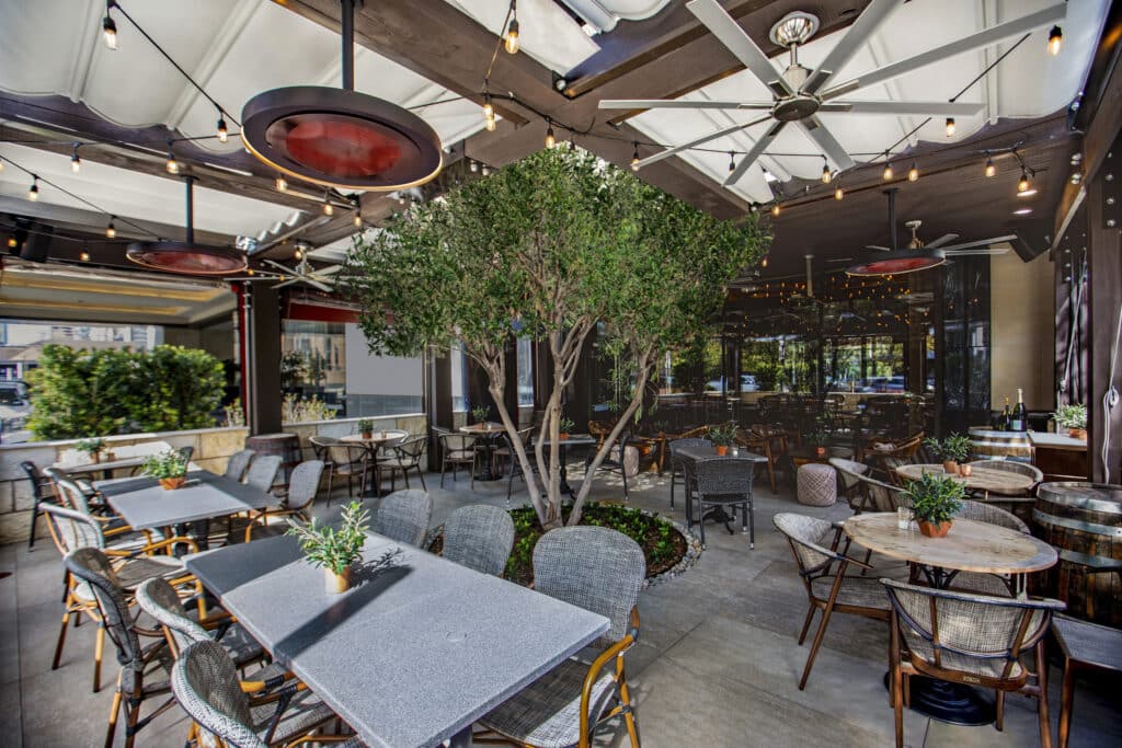 Eclipse Pendant and Platinum Electric at Stella’s Wine Bar